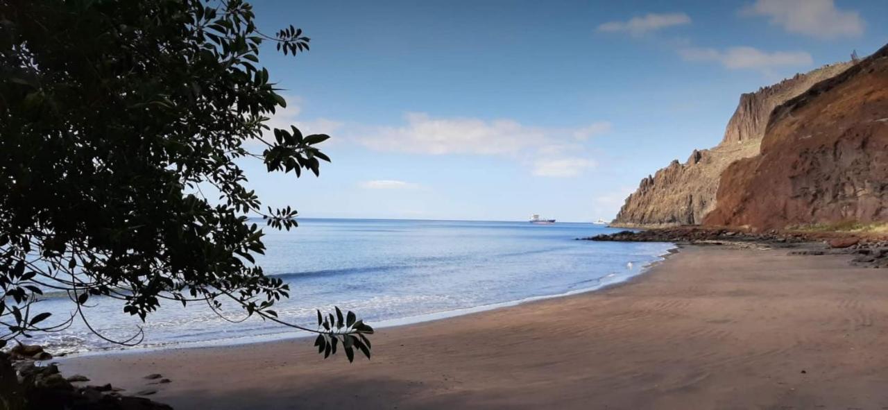 Seaview Apartment, Playa Chica, Las Gaviotas, Apartamento 311 サンタクルスデテネリフェ エクステリア 写真